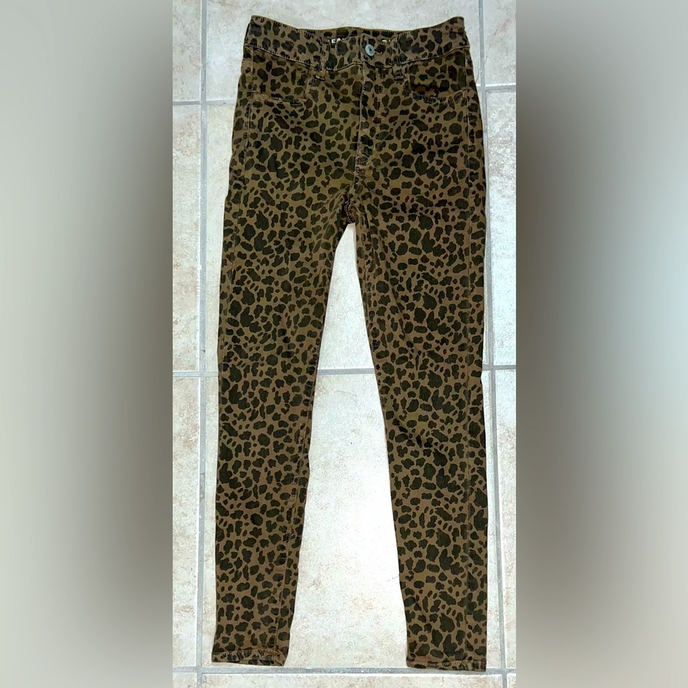 American Eagle Super Hi Rise Jegging Animal Print Next Level Stretch